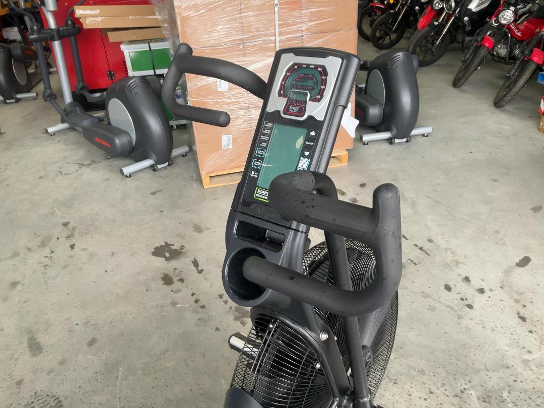 Photo '6' of Octane Airdyne X - Commercial Air Assault Bike Photo '6' of Octane Airdyne X - Commercial Air Assault Bike