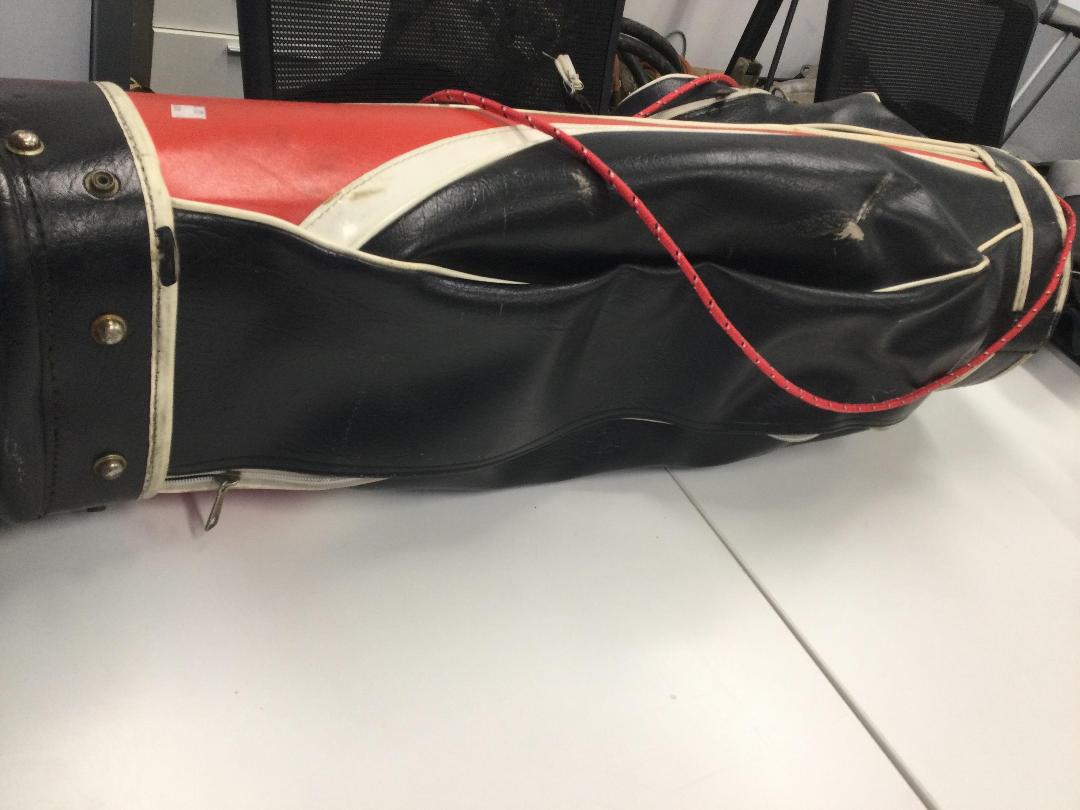 Photo '9' of Golf Bag & Clubs Photo '9' of Golf Bag & Clubs