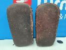 Thumbnail '1' of 2x Antique-Looking Boxing Pads