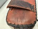 Thumbnail '14' of 2x Antique-Looking Boxing Pads