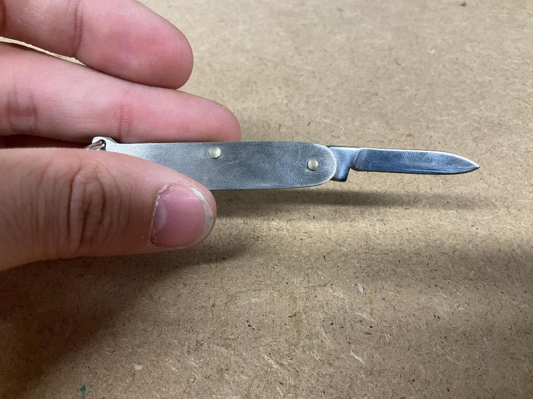 Photo '3' of Mini Folding Knife Keychain