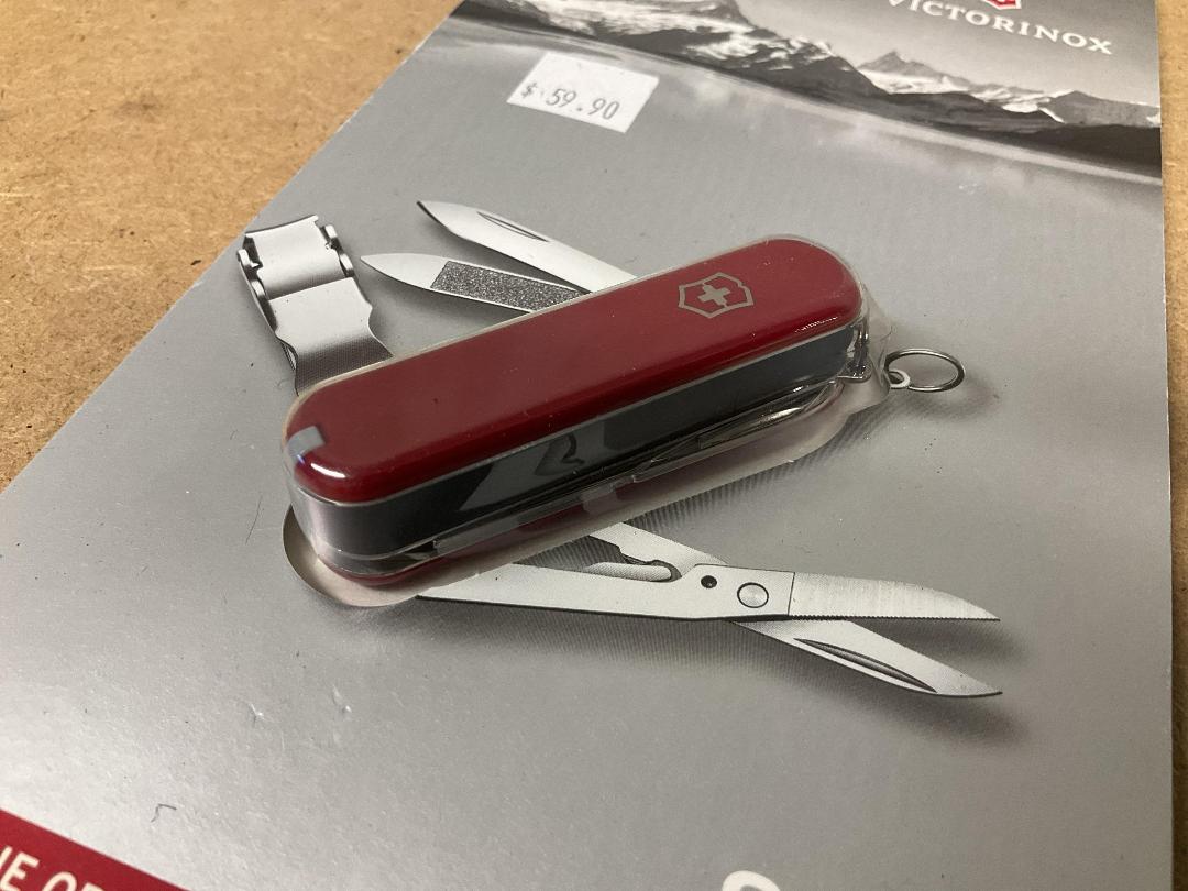 Photo '2' of Victorinox Multi Tool