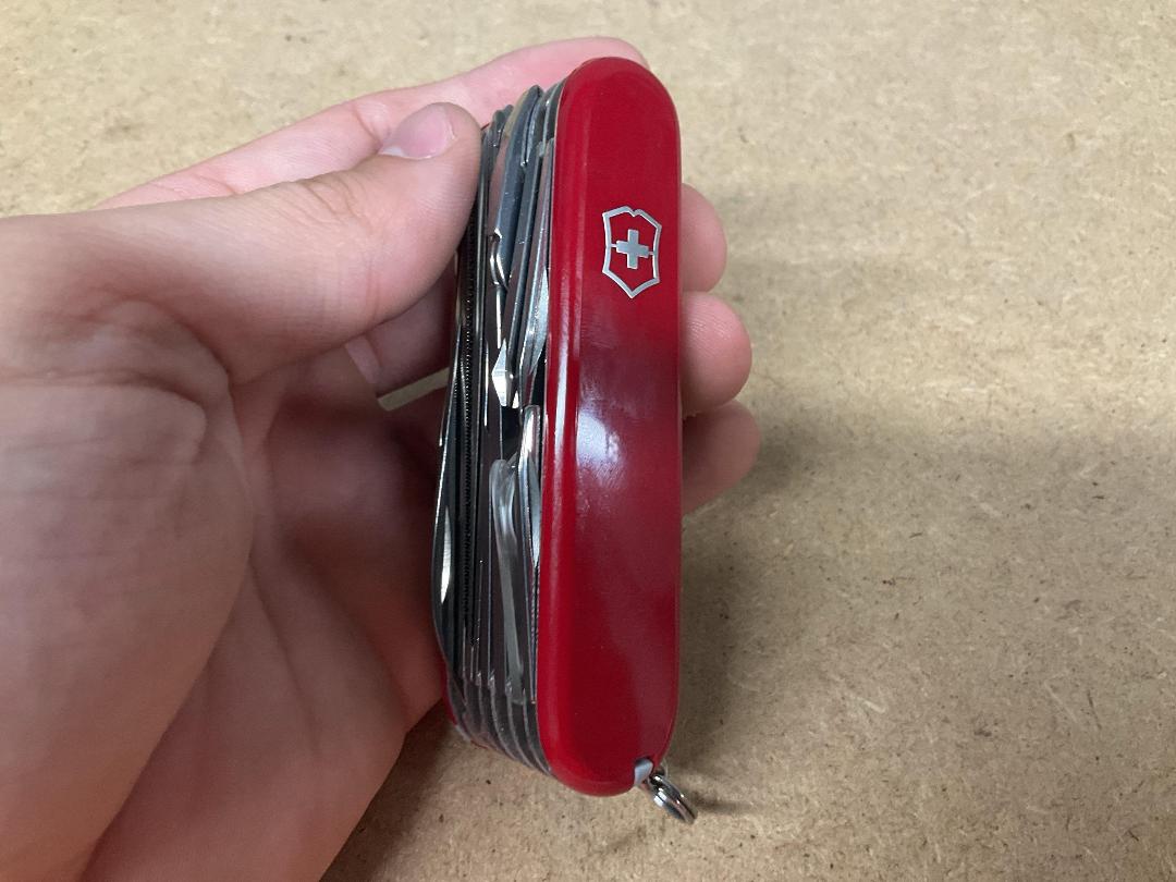 Photo '2' of Victorinox Multi Tool