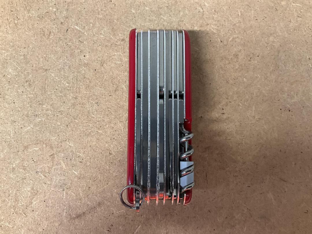 Photo '4' of Victorinox Multi Tool