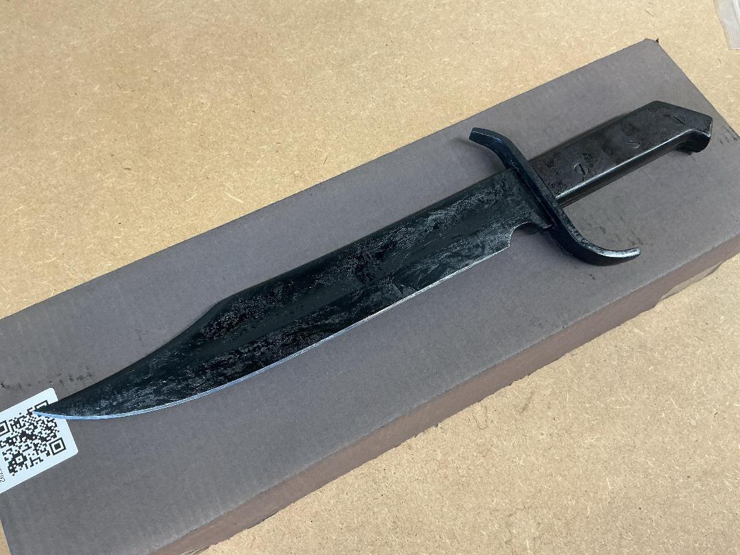 Photo '2' of Coldsteel Black Knife & Sheath