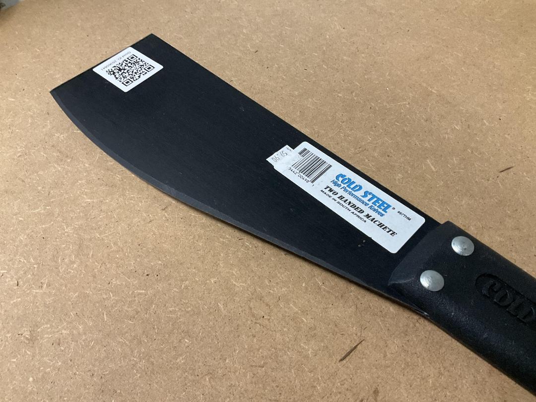 Photo '2' of Coldsteel Two Handed Machete Photo '2' of Coldsteel Two Handed Machete