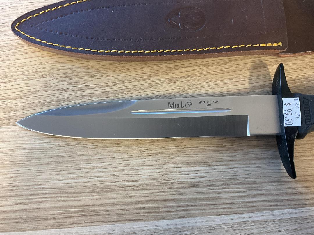 Photo '3' of Muela Knife & Sheath