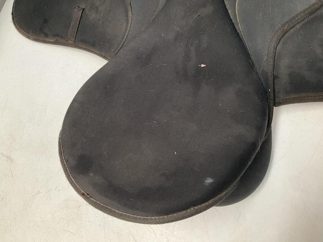 Photo '4' of Horse or Pony Saddle and Saddle Blanket or Similar