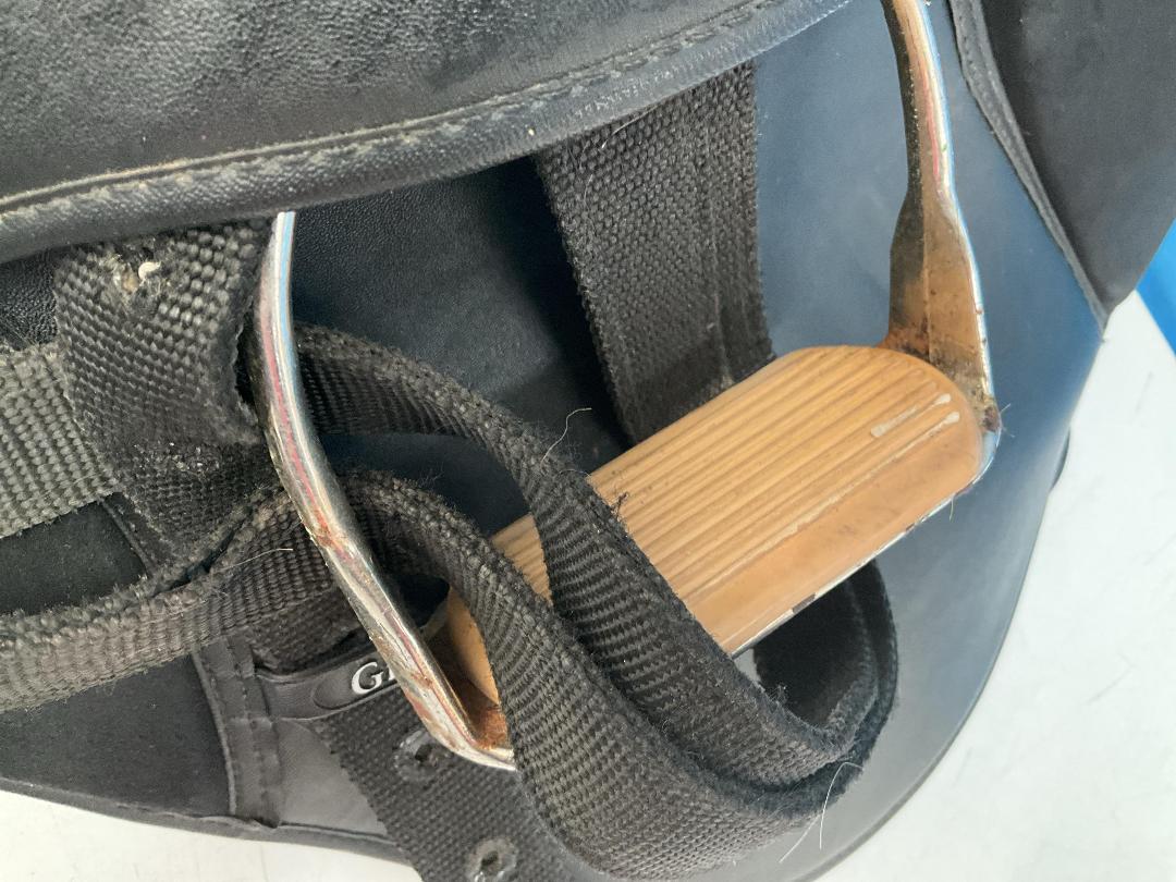 Photo '5' of Thorowgood Horse or Pony Saddle