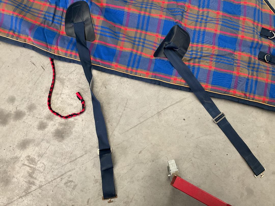 Photo '13' of Mark Todd Collection Horse Cover or Similar