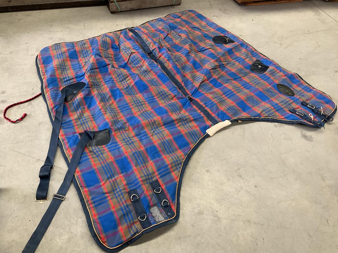 Photo '16' of Mark Todd Collection Horse Cover or Similar