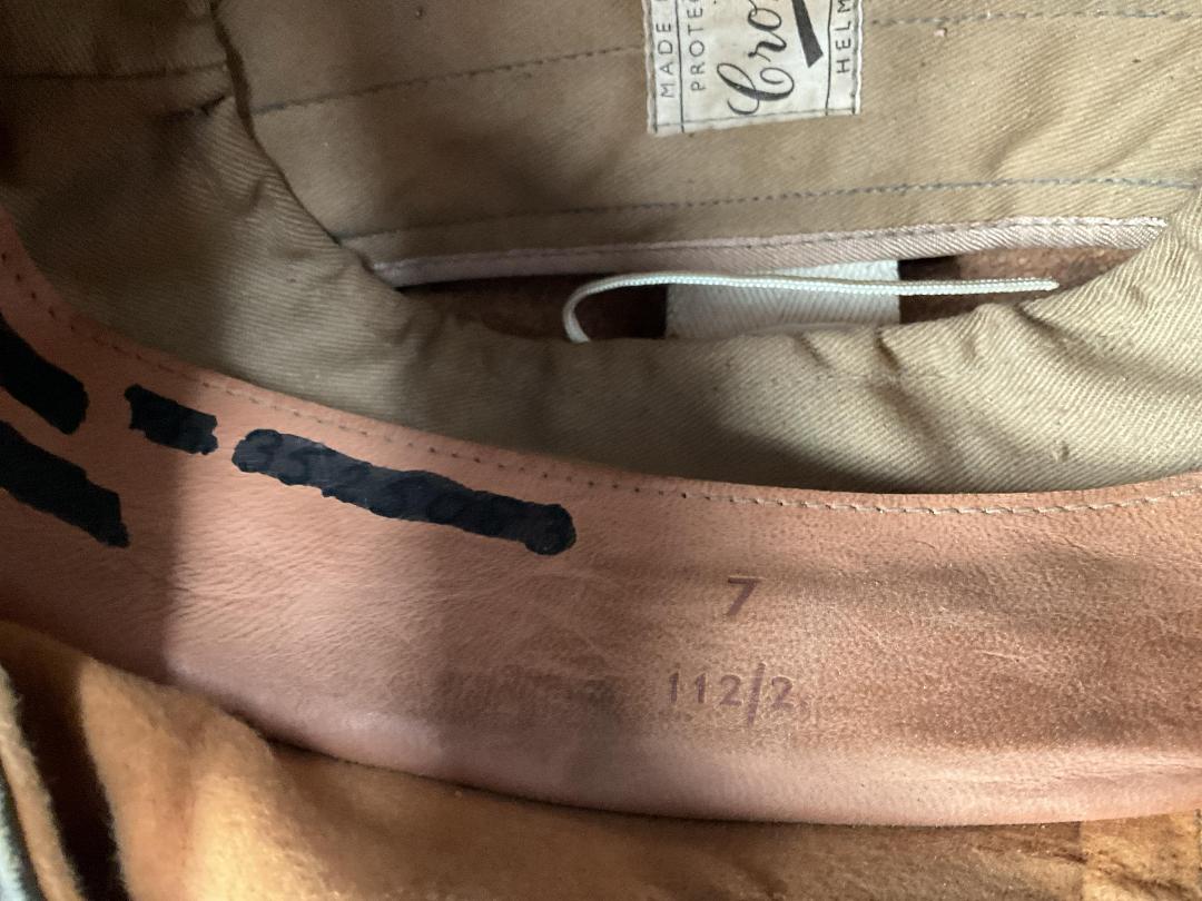 Photo '3' of Antique-Like Cromwell Brown Coloured Horse Riding Helmet - Size 7  112/2