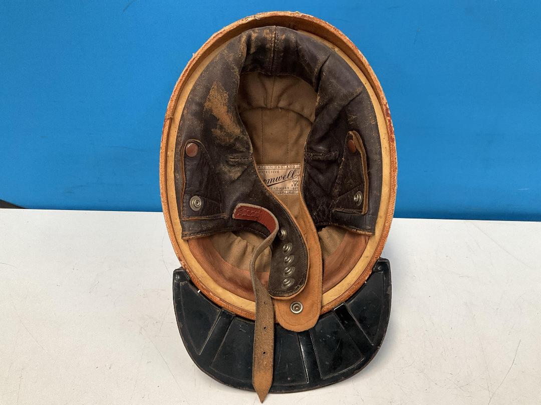 Photo '12' of Antique-Like Cromwell Brown Coloured Horse Riding Helmet - Size 7  112/2