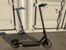 Thumbnail '1' of Tuya - Adults Electric Scooter