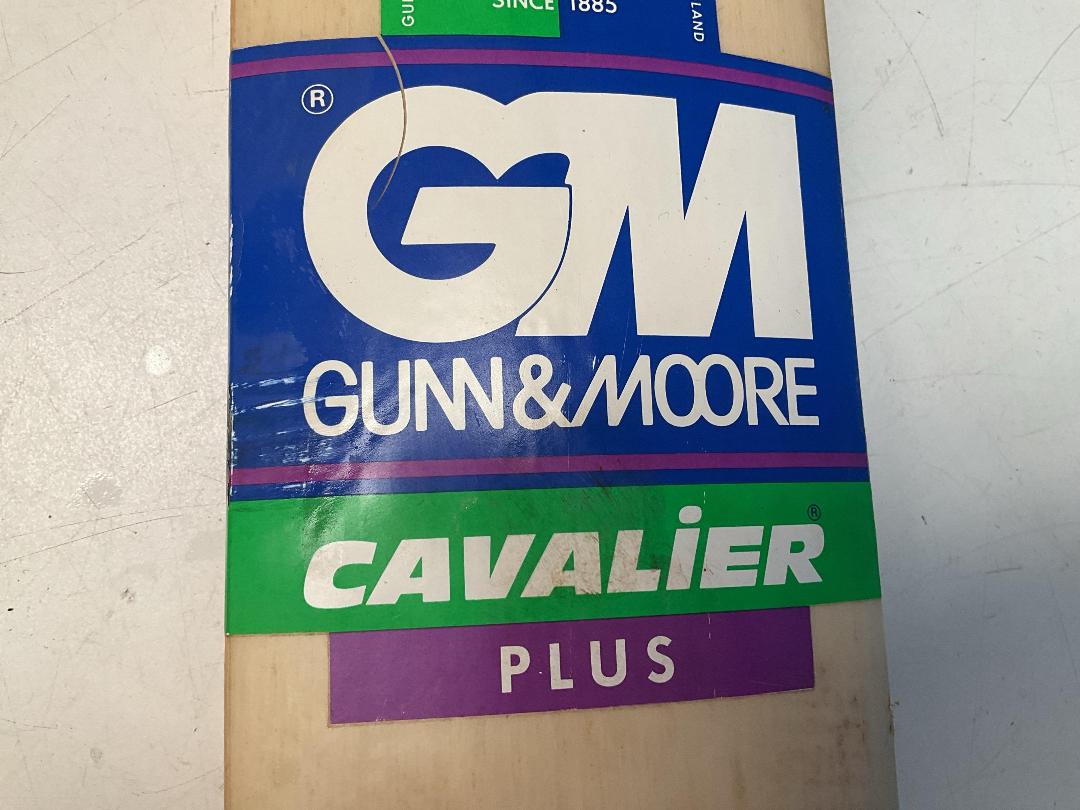 Photo '4' of Gunn & Moore Cavalier Plus Cricket Bat