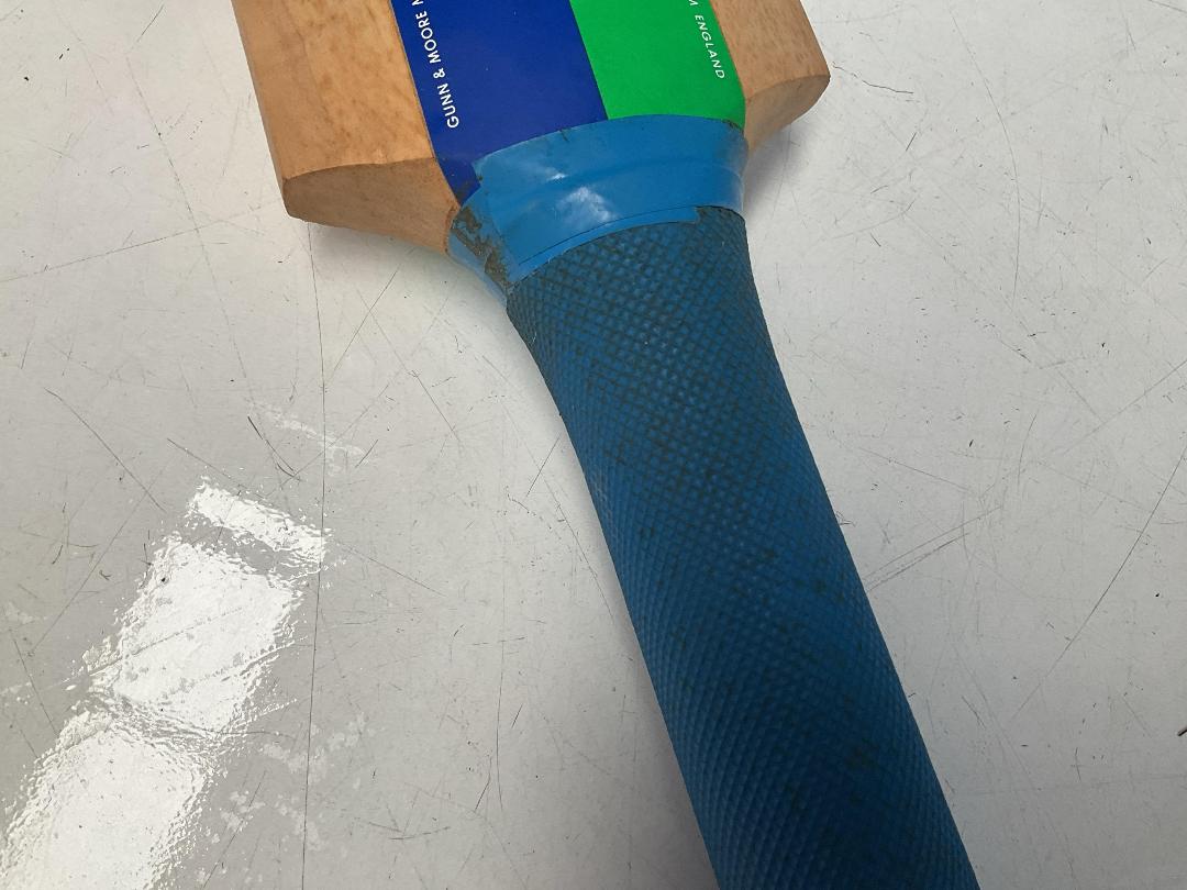 Photo '13' of Gunn & Moore Cavalier Plus Cricket Bat