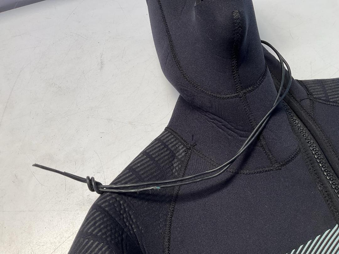 Photo '6' of Beuchat Wetsuit
