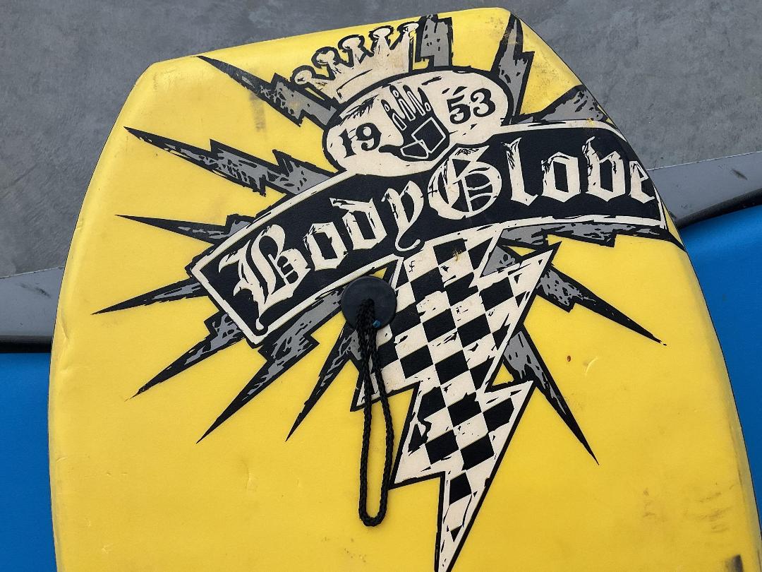 Photo '2' of 1953 BodyGlove Boogie Board