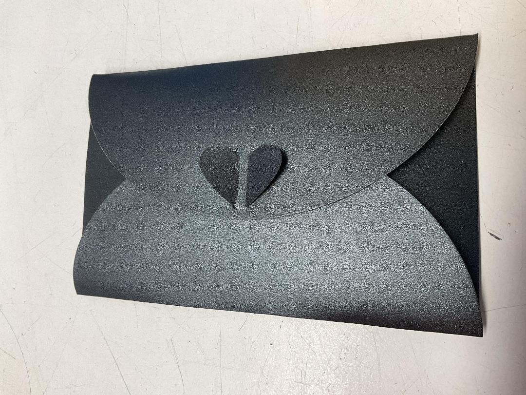 Photo '2' of Bulk Lot of Black Coloured Shimmery Heart Envelopes *NEW*