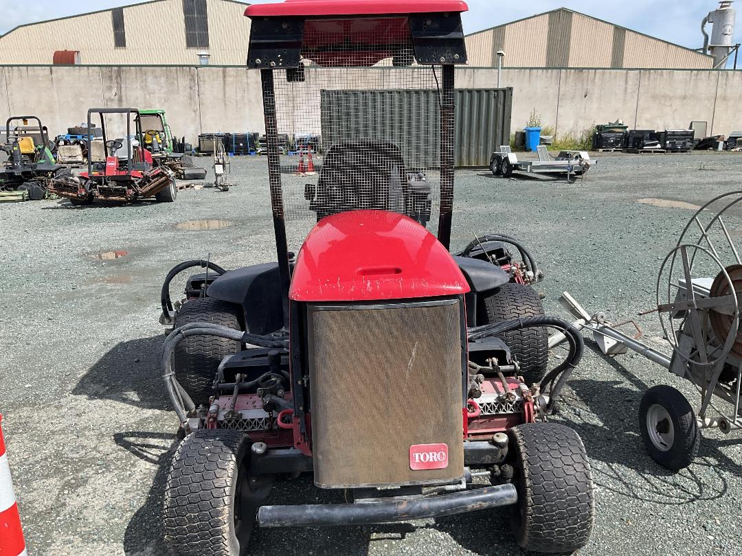 Photo '10' of Toro 5510 Reel Mower