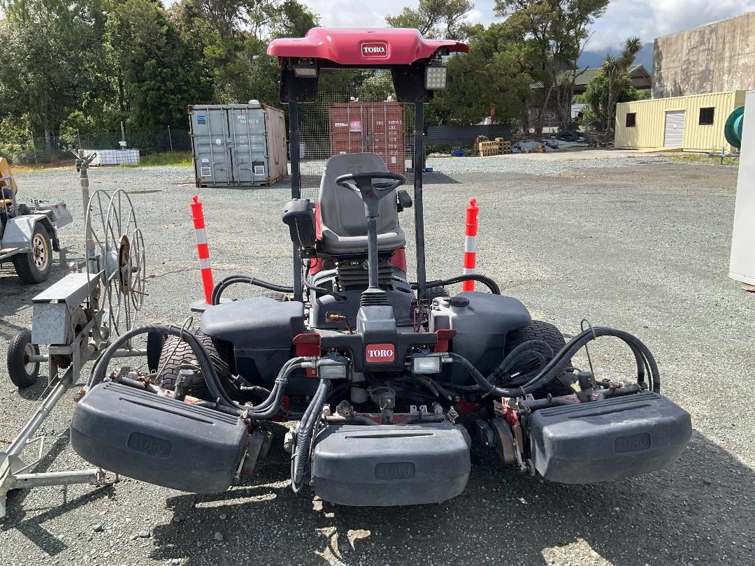 Photo '6' of Toro 5510 Reel Mower
