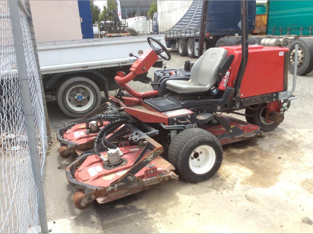 Photo '2' of Toro Groundmaster 3500D Mower Photo '2' of Toro Groundmaster 3500D Mower