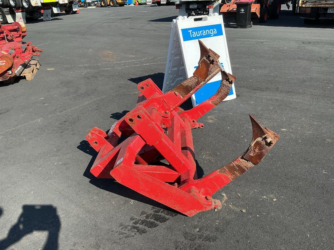 Photo '3' of Tow Behind Ripper Ripper Other Machine Photo '3' of Tow Behind Ripper Ripper Other Machine