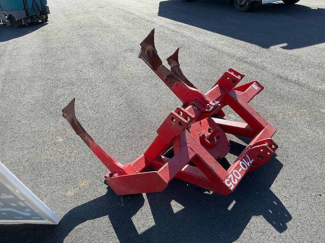 Photo '6' of Tow Behind Ripper Ripper Other Machine Photo '6' of Tow Behind Ripper Ripper Other Machine