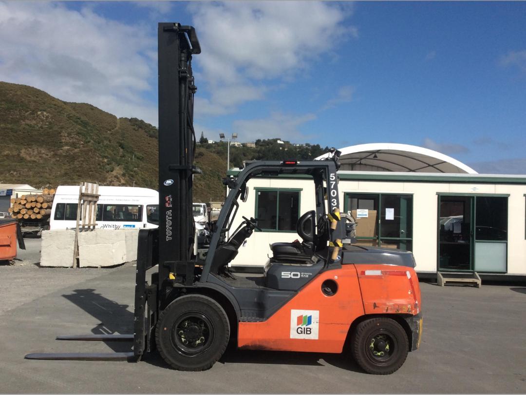 Photo '8' of Toyota 8FG50N Forklift Photo '8' of Toyota 8FG50N Forklift