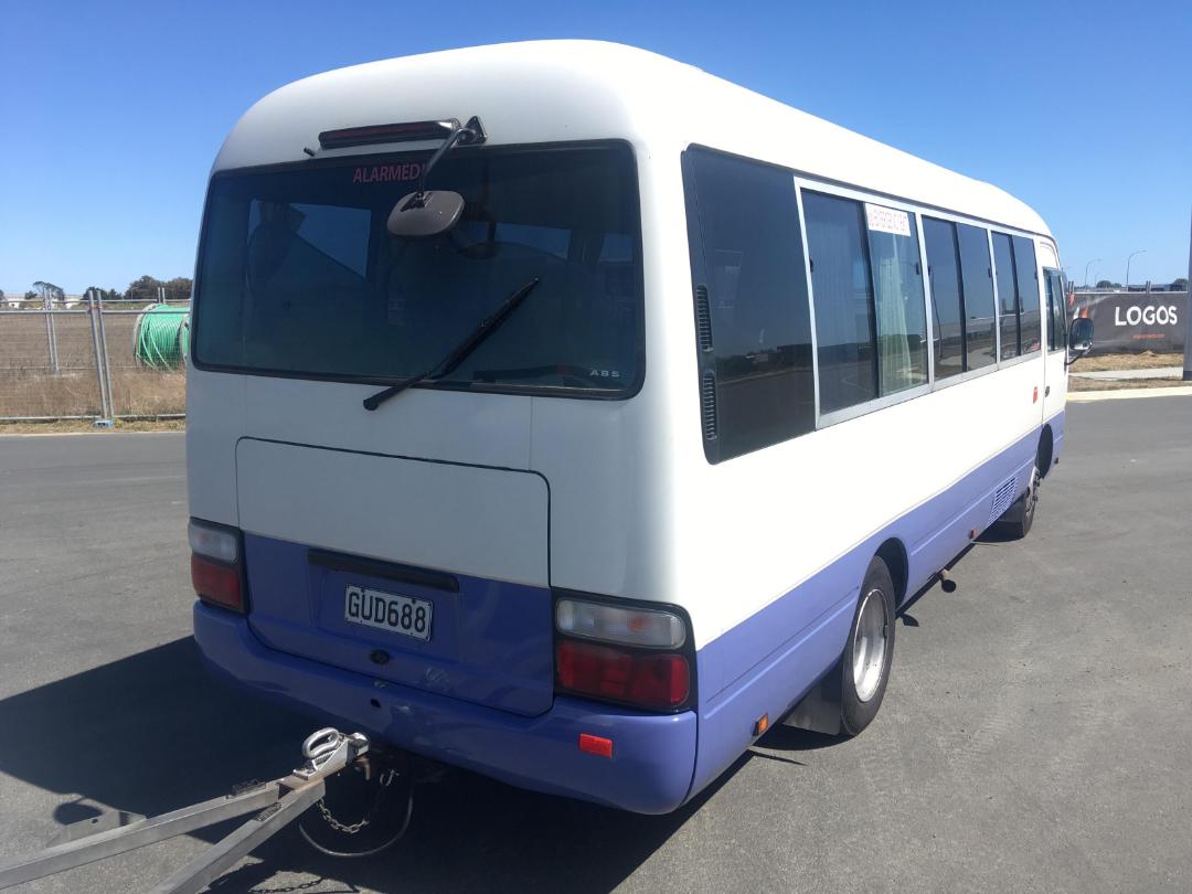 Photo '5' of Toyota Coaster BDG-XZB50 Bus Photo '5' of Toyota Coaster BDG-XZB50 Bus