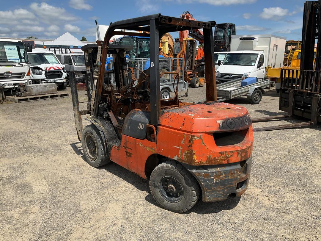 Photo '8' of Toyota FG30-6 Forklift Photo '8' of Toyota FG30-6 Forklift