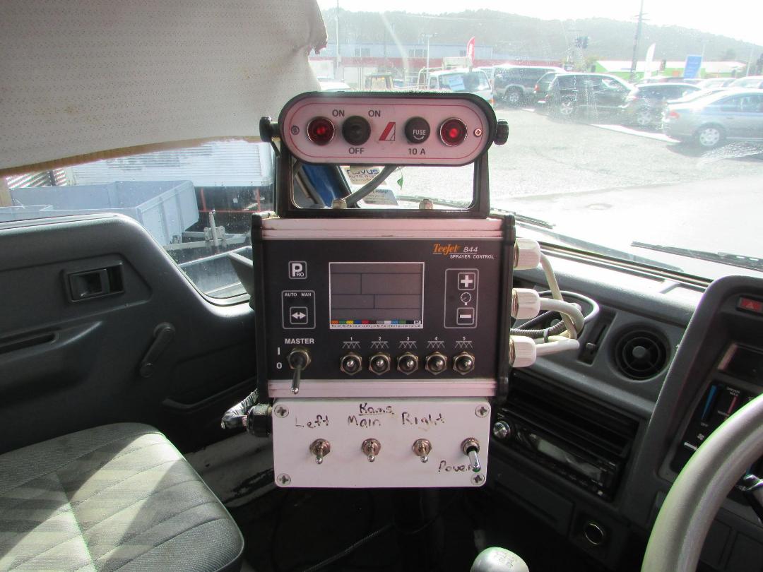 Photo '12' of Toyota Toyoace G25 4WD Special Photo '12' of Toyota Toyoace G25 4WD Special