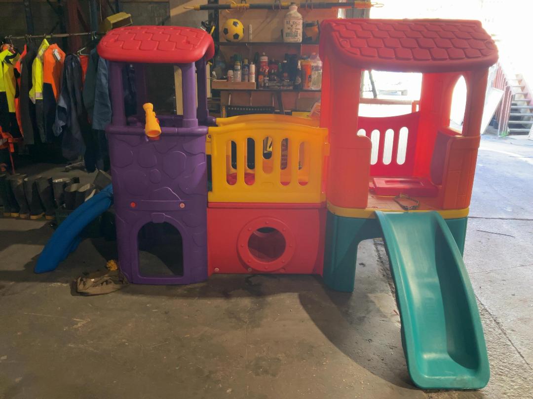 Photo '8' of Childrens Playhouse and other accessories Photo '8' of Childrens Playhouse and other accessories