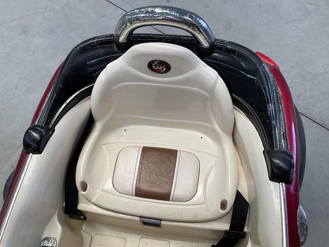 Photo '15' of Oremos Children’s Electronic Car