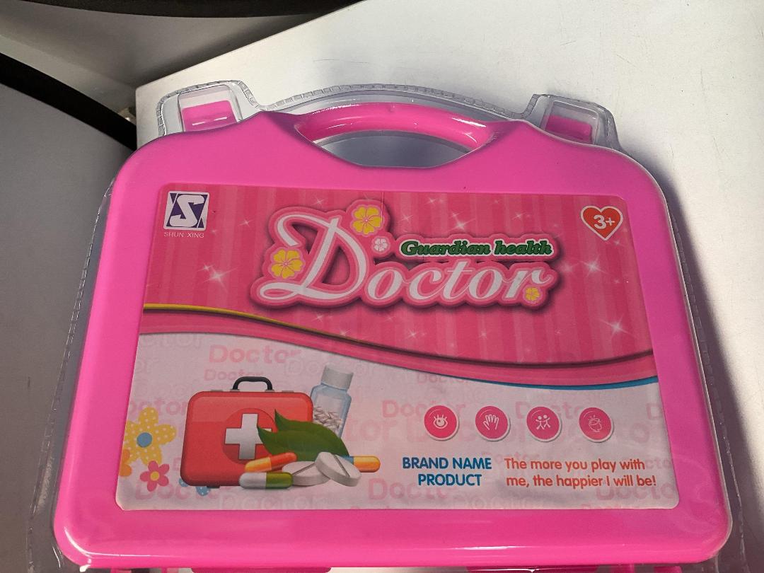 Photo '6' of Guardian Health Doctors Play Set & Case (8 Sets) *NEW*
