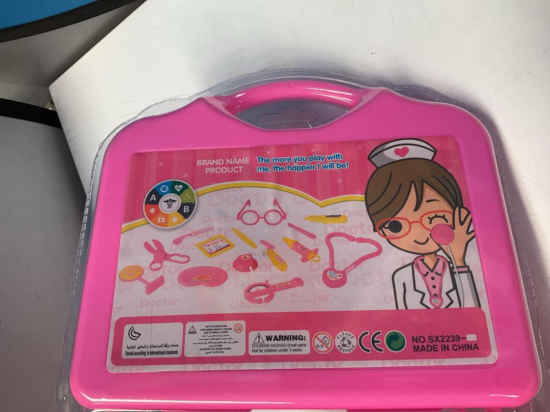 Photo '7' of Guardian Health Doctors Play Set & Case (8 Sets) *NEW*