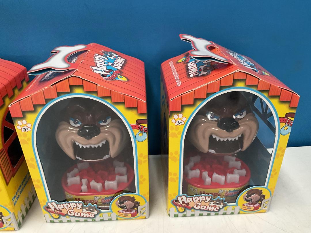 Photo '4' of 6x Happy Game - Dog Chomping  *NEW*