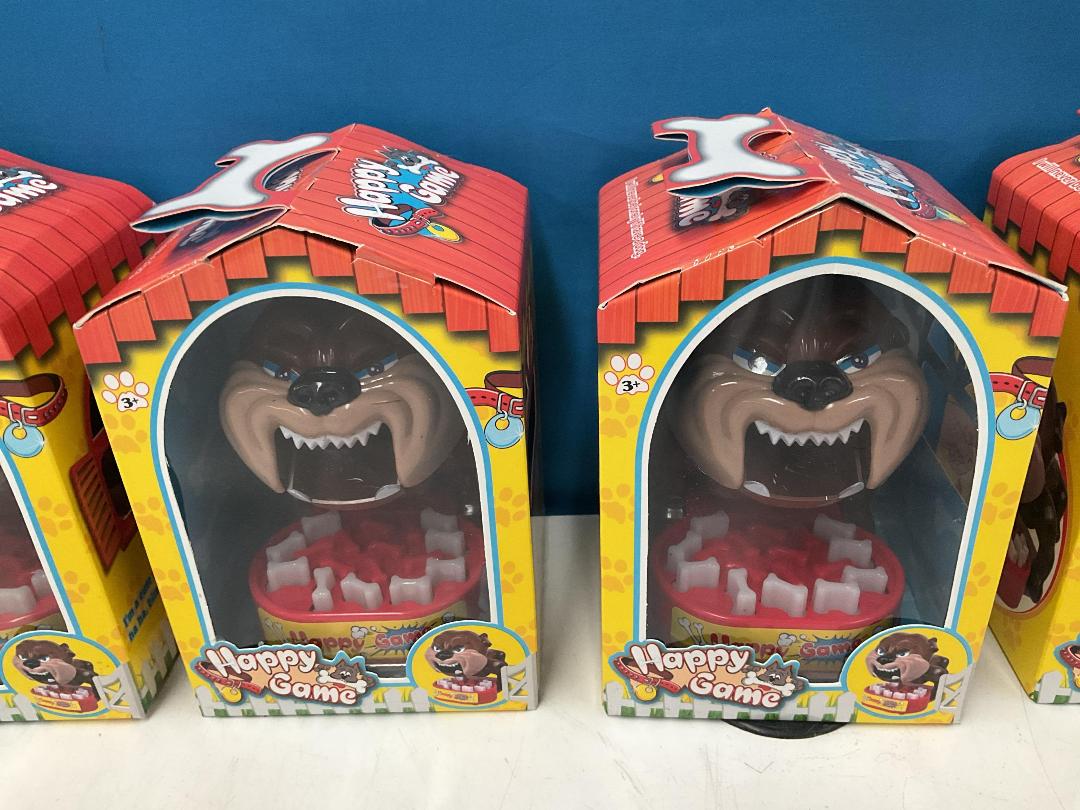 Photo '3' of 6x Happy Game - Dog Chomping  *NEW*