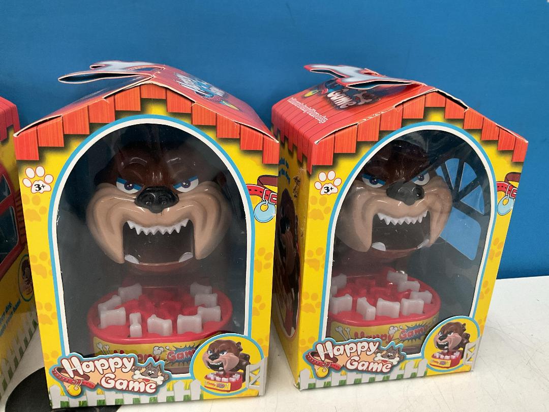 Photo '4' of 6x Happy Game - Dog Chomping  *NEW*