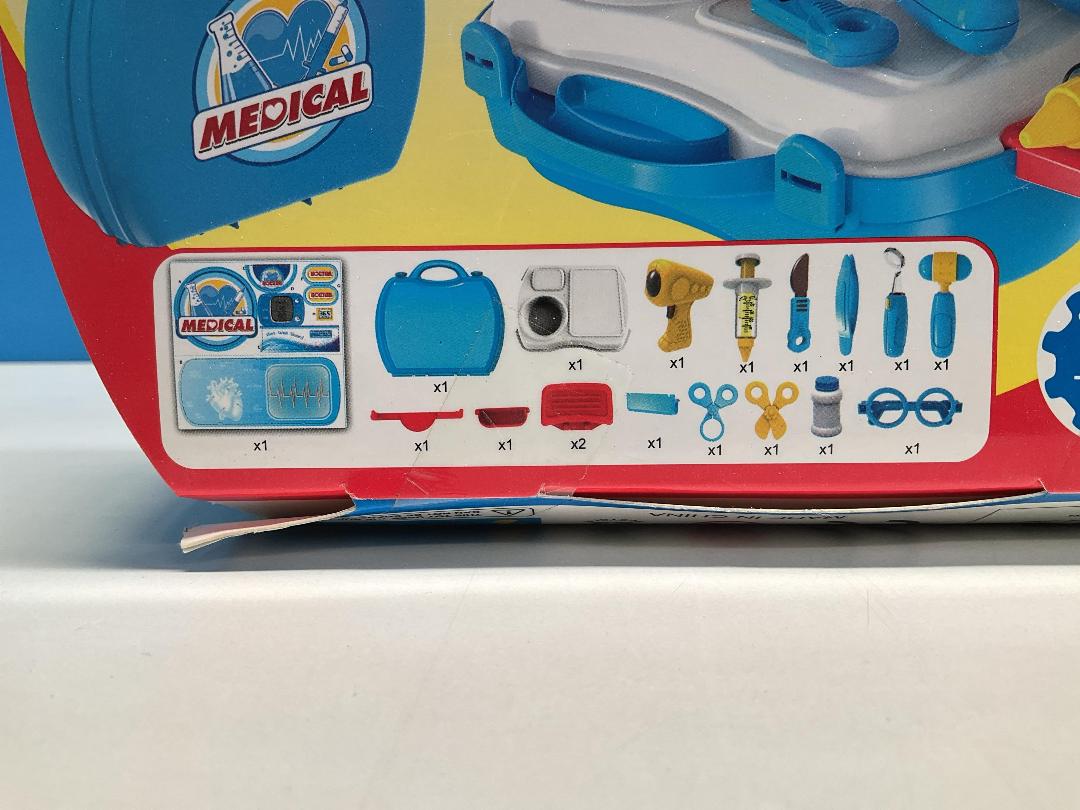 Photo '4' of Dream - Medical Childrens Play Set (18pce) *NEW* Photo '4' of Dream - Medical Childrens Play Set (18pce) *NEW*