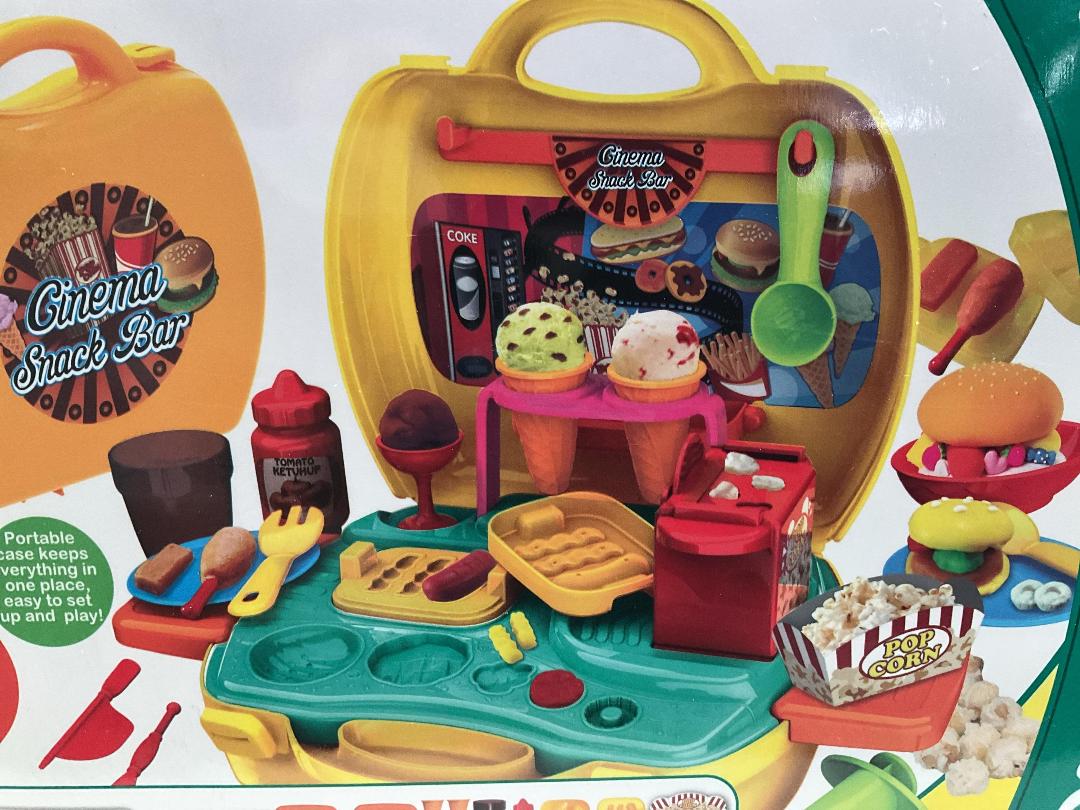 Photo '3' of Dream - Dough Cinema Snack Bar Play Set (35pce) *NEW* Photo '3' of Dream - Dough Cinema Snack Bar Play Set (35pce) *NEW*