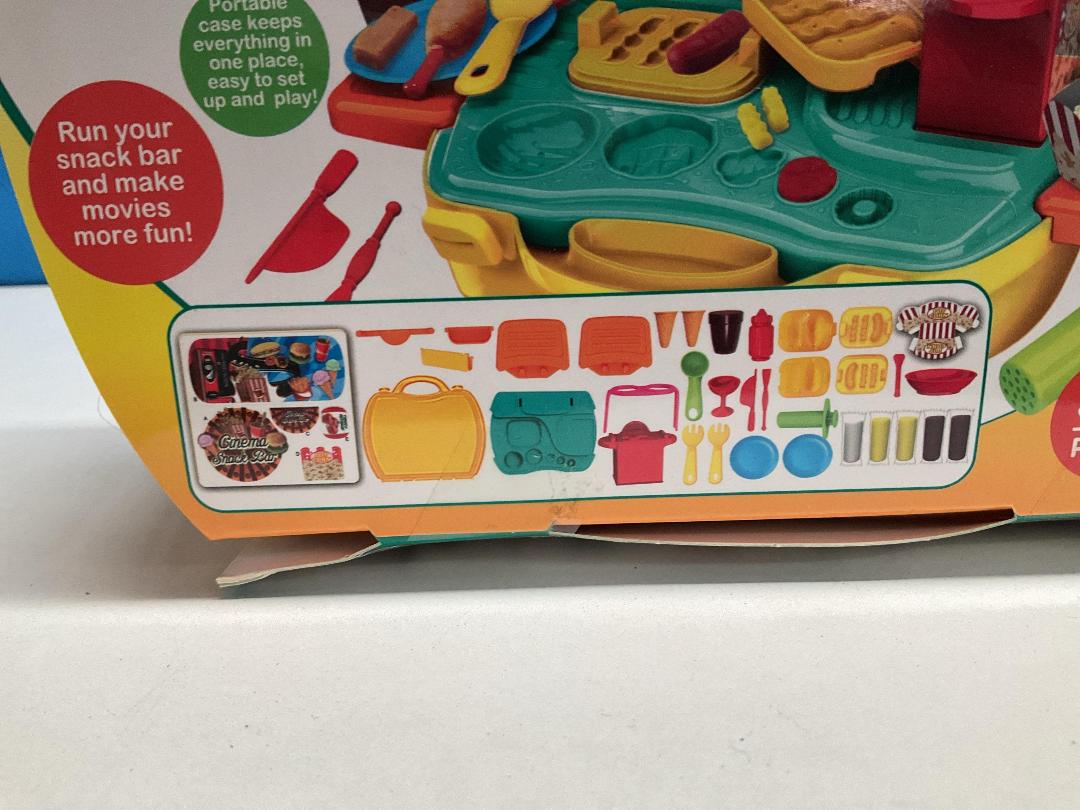 Photo '4' of Dream - Dough Cinema Snack Bar Play Set (35pce) *NEW* Photo '4' of Dream - Dough Cinema Snack Bar Play Set (35pce) *NEW*