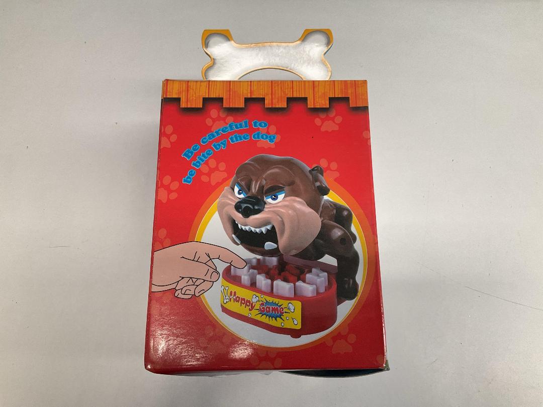 Photo '4' of Happy Game - Dog Chomping *NEW* Photo '4' of Happy Game - Dog Chomping *NEW*