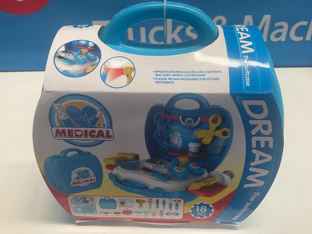 Photo '2' of Dream - Medical Children's Play Set (18pce) *NEW* Photo '2' of Dream - Medical Children's Play Set (18pce) *NEW*