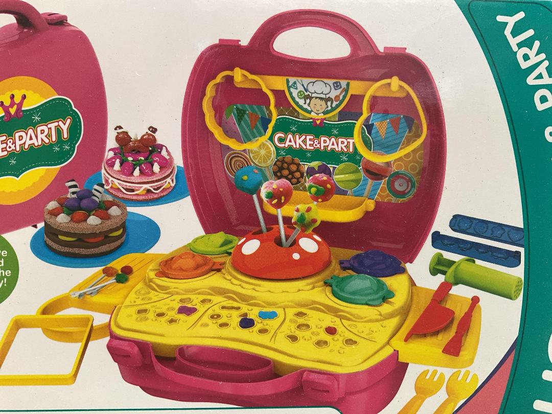 Photo '3' of Dream - Dough Cake & Party Play Set (41pce) *NEW* Photo '3' of Dream - Dough Cake & Party Play Set (41pce) *NEW*