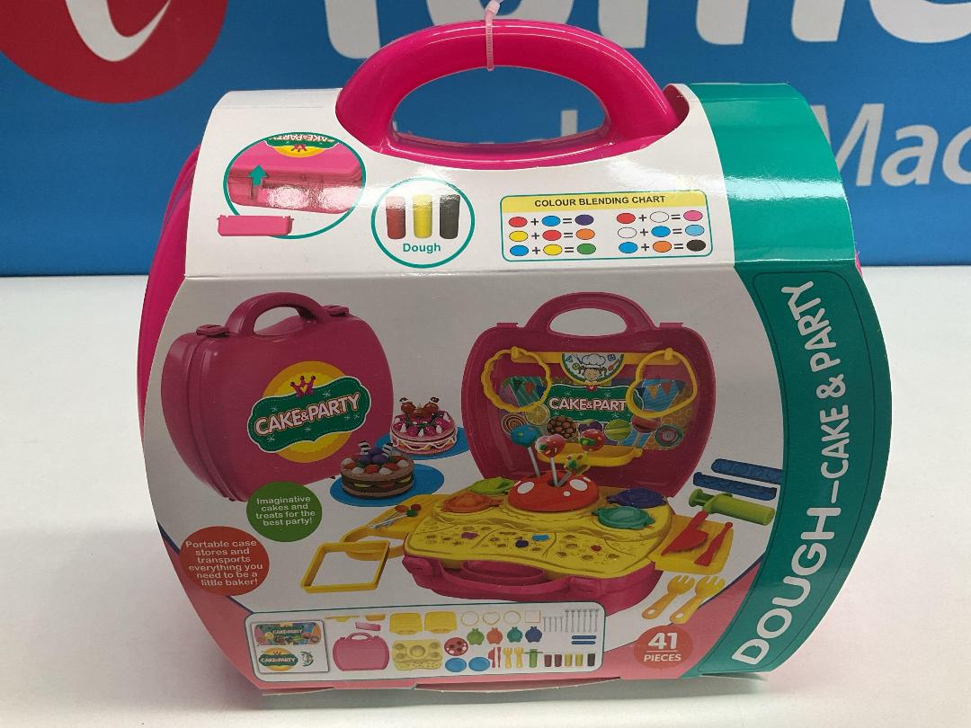 Photo '2' of Dream - Dough Cake & Party Play Set (41pce) *NEW*