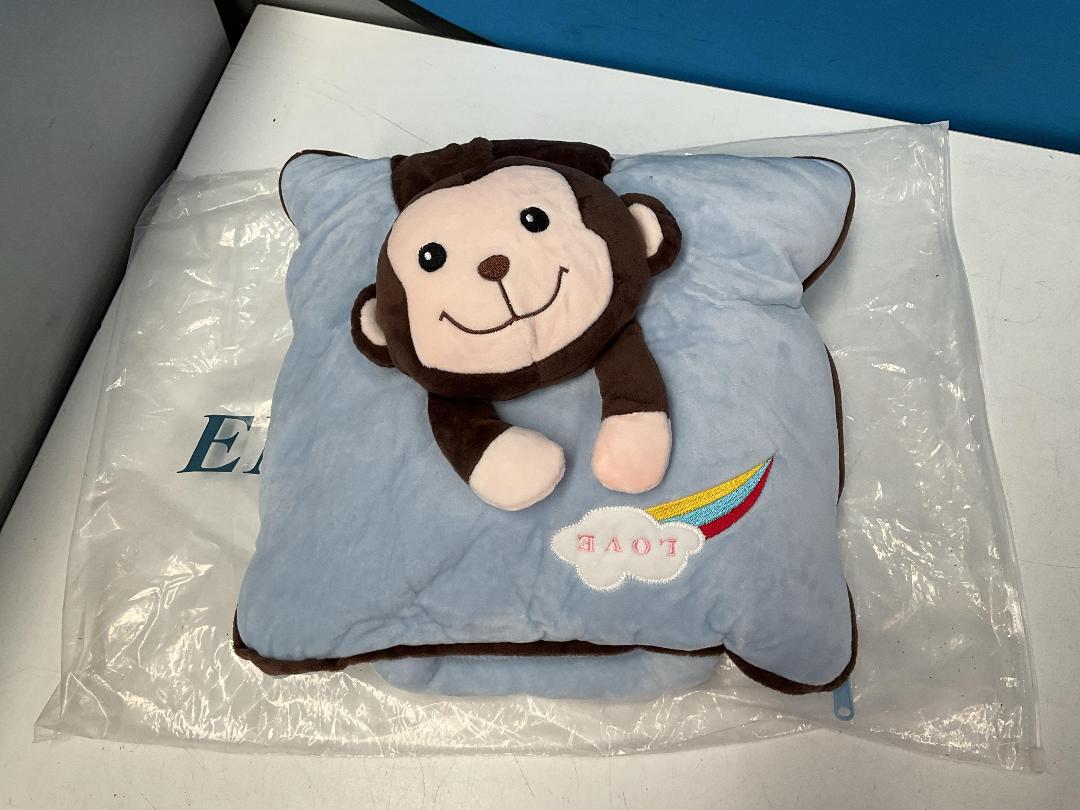 Photo '2' of 3x Monkey Love - Children's Pillow w/ Zip Out Blanket - 150cm x 100cm *NEW* Photo '2' of 3x Monkey Love - Children's Pillow w/ Zip Out Blanket - 150cm x 100cm *NEW*
