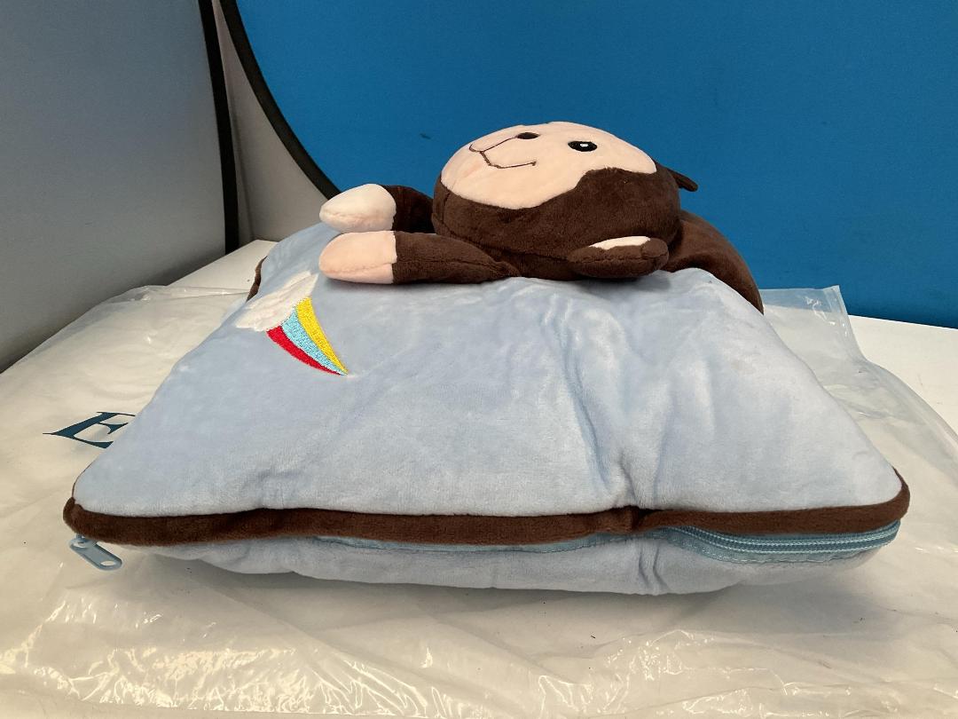 Photo '5' of 3x Monkey Love - Children's Pillow w/ Zip Out Blanket - 150cm x 100cm *NEW* Photo '5' of 3x Monkey Love - Children's Pillow w/ Zip Out Blanket - 150cm x 100cm *NEW*