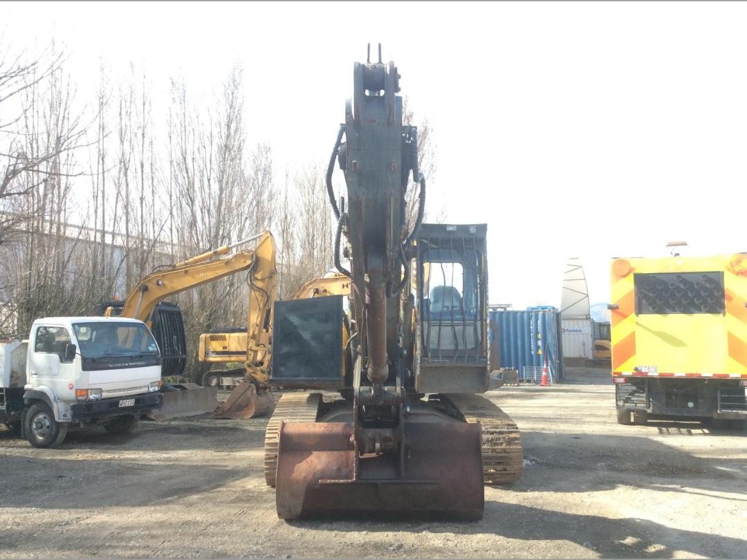Photo '2' of Volvo EC240BL Excavator Photo '2' of Volvo EC240BL Excavator