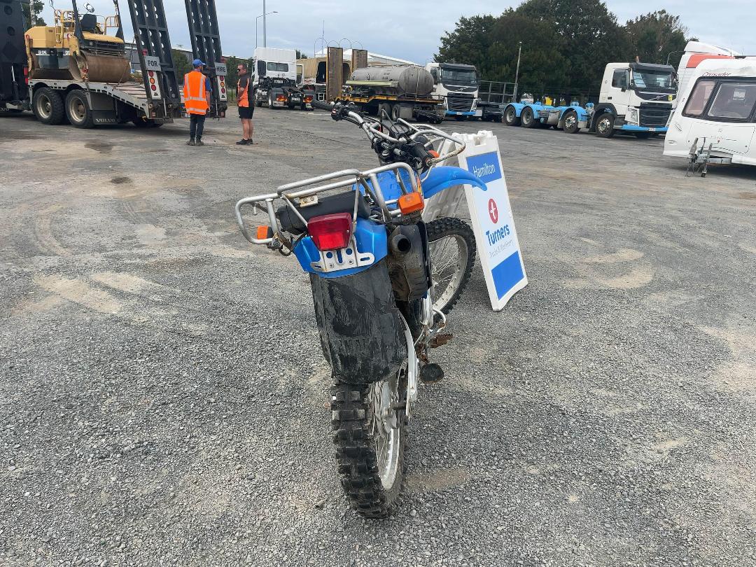 Photo '6' of Yamaha AG200